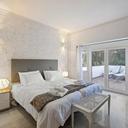 Villa Xila - Pool&magical Evening Terraces *