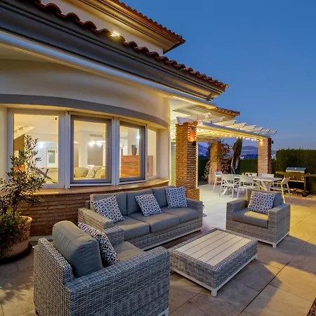 Xila - Pool&magical Evening Terraces Villa