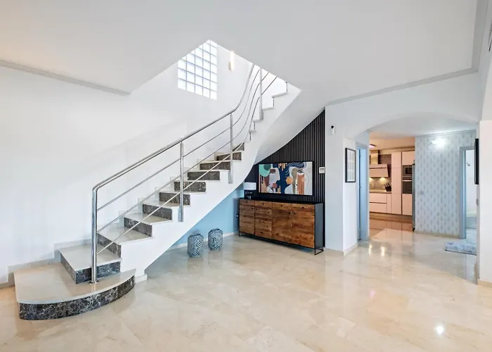 Xila - Pool & Magical Evening Terraces Villa *
